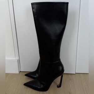 Sleek Black Heeled Women's Boots